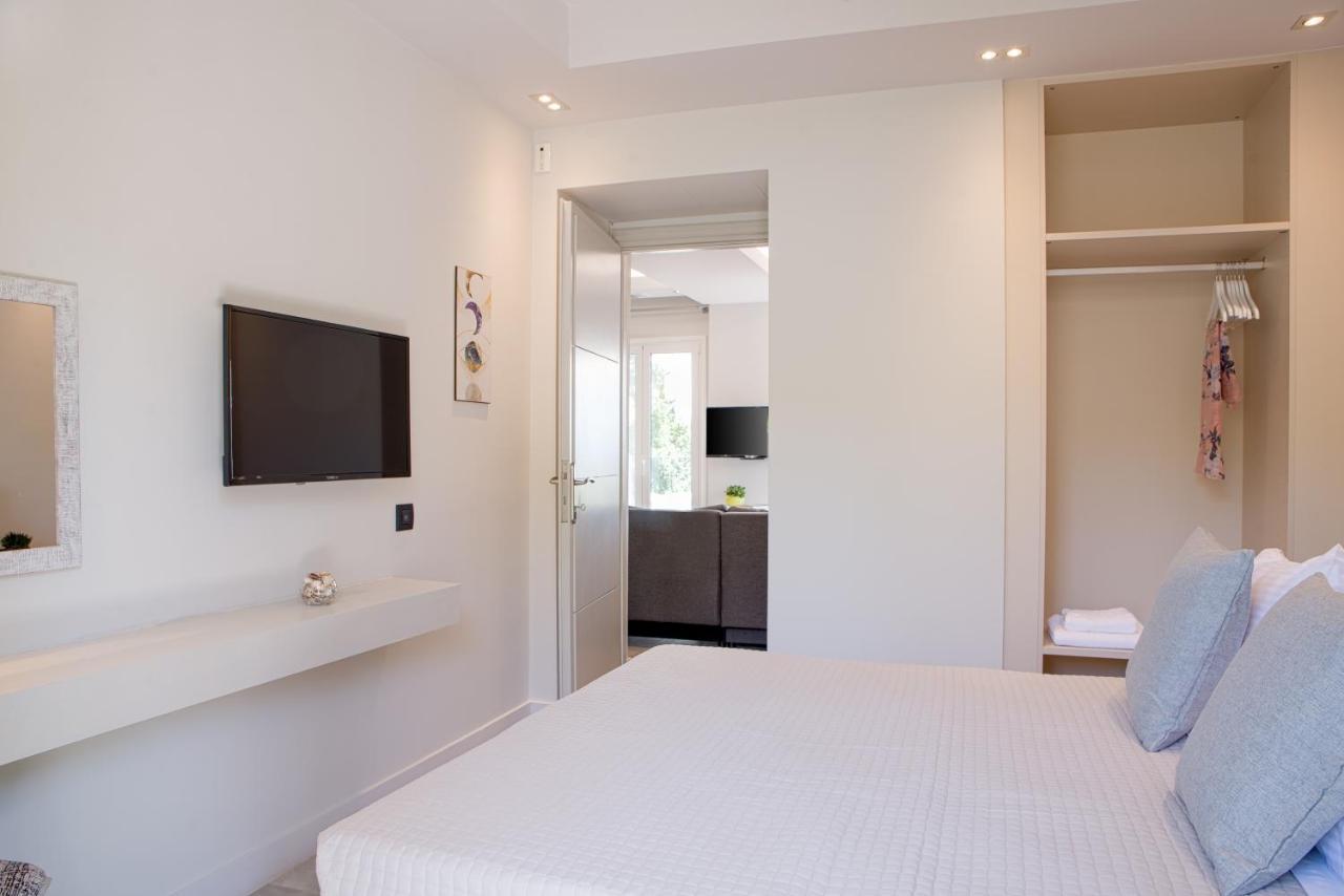 Dimi Brou'S Apartments By Corfuescapes Gouvia Luaran gambar